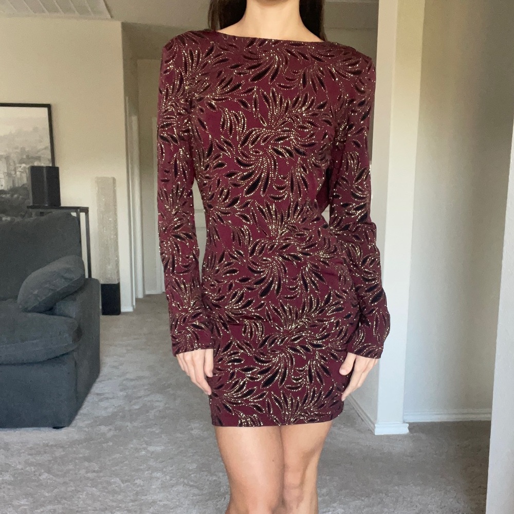 Glittery cocktail long sleeve maroon vintage mini dress